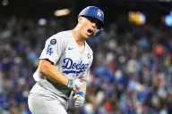 Dodgers derrota 5-1 a Azulejos y empata la Serie Mundial