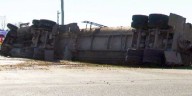 Manure tanker overturns in Jefferson Co.