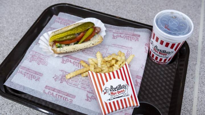 Portillo’s opens first Georgia restaurant, marking 100th location