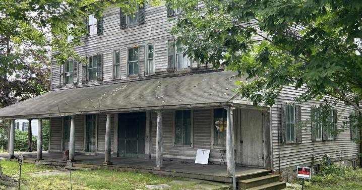 Board sets meeting on Walloomsac Inn restoration plans