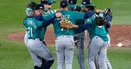 Mariners take 2-0 ALCS lead, beat Blue Jays 10