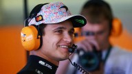 "Flexea" McLaren a Verstappen en las prácticas en CDMX