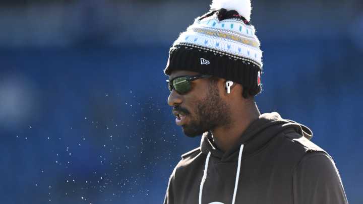 Is it time for the Browns to put Shedeur Sanders in at QB?