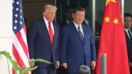 Trump reduce aranceles a China tras reunirse con Xi Jinping