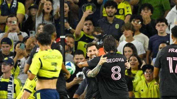 Messi brilló con tres goles y el Inter Miami aplastó 5