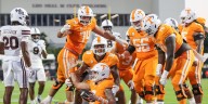 Tennessee moves up in AP Poll after multiple top 10-ranked teams fall out of top 25