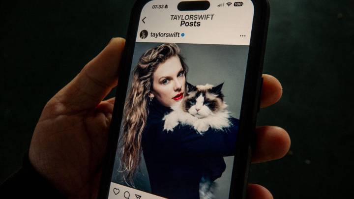 Taylor Swift Launches a New Instagram Feature Inviting Fans to Remix Celeb Stories