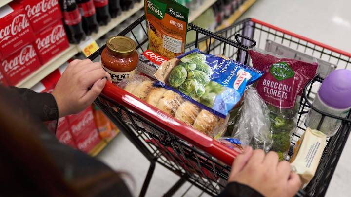 Food stamps: Facts to know as millions on SNAP face losing benefits during shutdown
