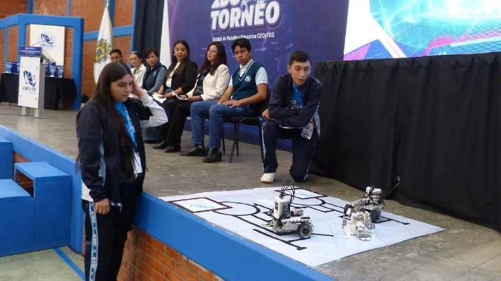 CECyTE Huanímaro recibe al segundo Torneo Estatal de Robótica Educativa 2025