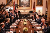 Milei agradece a Trump el "apoyo" tras visita oficial y el auxilio financiero a Argentina