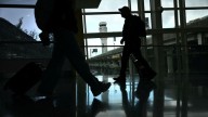 El secretario de Transporte amenaza con despedir a los controladores aéreos "problemáticos" durante el cierre del Gobierno