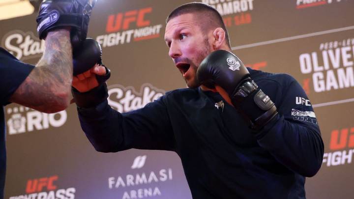 UFC Fight Night Rio expert picks, best bets: Charles Oliveira vs. Mateusz Gamrot