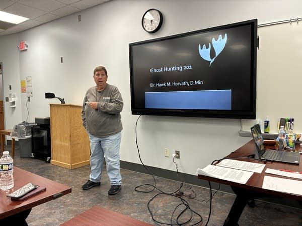 Rochester's Ghost Hunting 101 draws paranormal interest