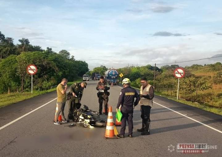 Motociclista de 61 años falleció al estrellarse contra un tractocamión al sur de Casanare