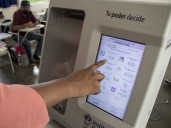 El INE cocina el voto electrónico en el país