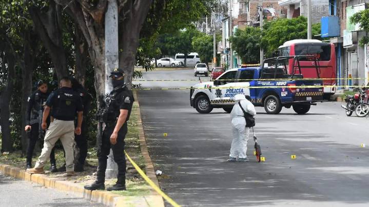 Lesionan con arma de fuego a una persona en bulevar Gómez Morín