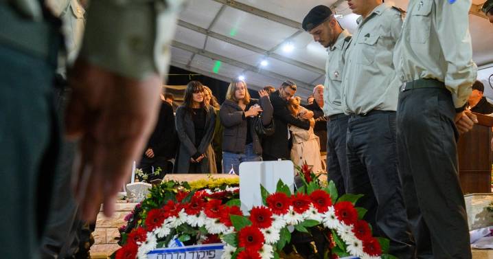 As Gaza ceasefire hinges on returning remains, Waltz says U.S. to help find the missing, including Americans