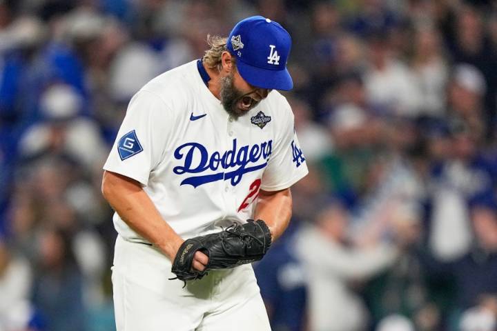 Dodgers produce 18-inning World Series sequel, `The Late, Late Sho'