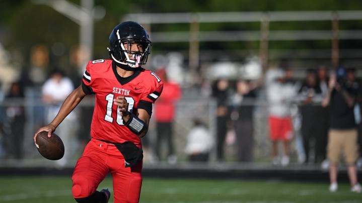 Lansing area high school football Week 6 performance, team of week