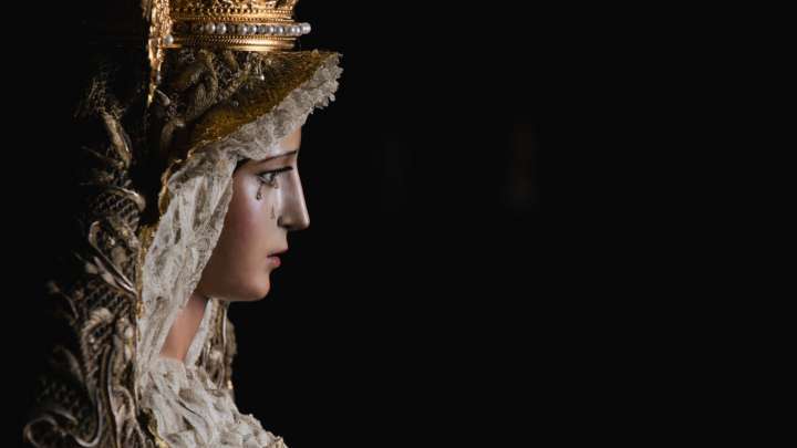 Deja tu huella en la historia de Málaga: "Tu nombre por siempre junto a la virgen"