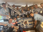 Gran ambiente entre aficionados de la Real y el Celta en Vigo