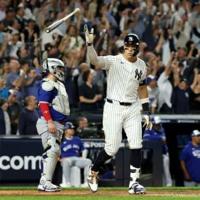 Yankees deny Blue Jays playoff sweep as Mariners beat Tigers