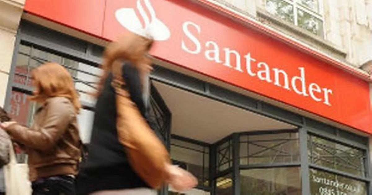 Santander UK delays earnings and calls for government intervention in FCA motor finance scheme