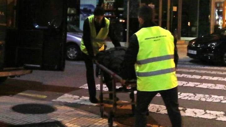 Hallan el cadáver de una mujer asesinada en un piso: un hermano está detenido