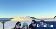 Cold calling: Australian Antarctic Program seeks hundreds of workers ready for polar