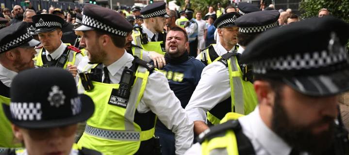 Met Police ban UKIP protest in Tower Hamlets over concerns of 'serious disorder'