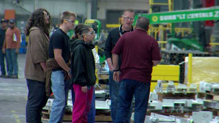 South Milwaukee HS students learn about careers in manufacturing while touring Steele Solutions