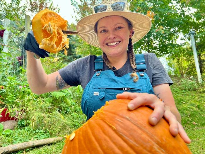 Meet New Paltz pumpkin sculptor Carmen Doyon