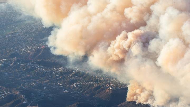 Bass calls for investigation into LAFD handling of fire that reignited to become the devastating Palisades Fire