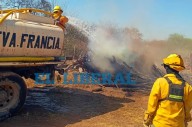 Voraz incendio forestal en Nueva Francia: los bomberos lograron salvar dos viviendas y un galpón