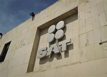 Hasta 35 mil pesos de multa por no declarar préstamo de un amigo o familiar: SAT