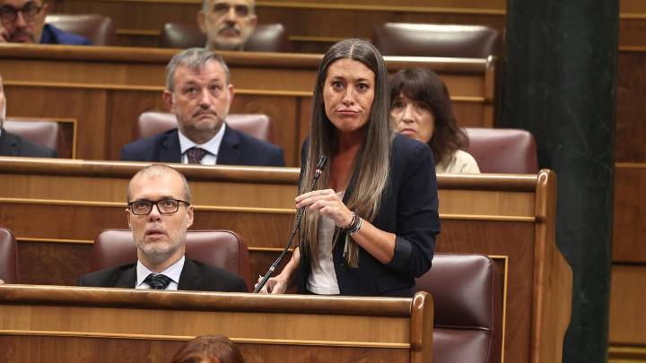 Los "cambios" que anunció Junts ya amenazan a Sánchez