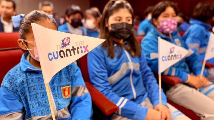 Impulsan competencias digitales con programa Cuantrix en educación básica en Tlaxcala
