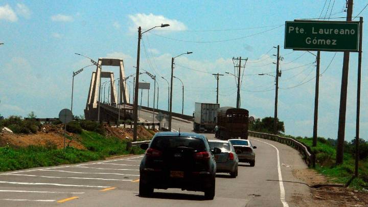 Ordenan el cierre inmediato del antiguo puente Pumarejo por su avanzado deterioro estructural
