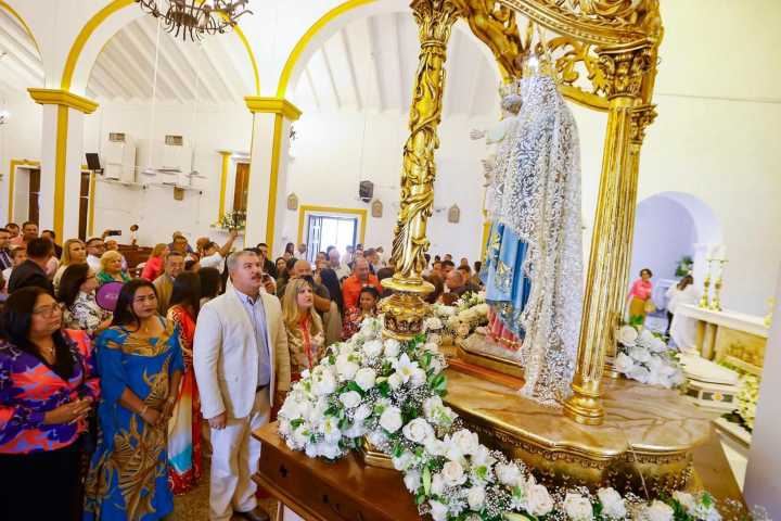 Gobernador Caldera acompaña a Rosario de Perijá en la festividad de su patrona, la Virgen del Rosario