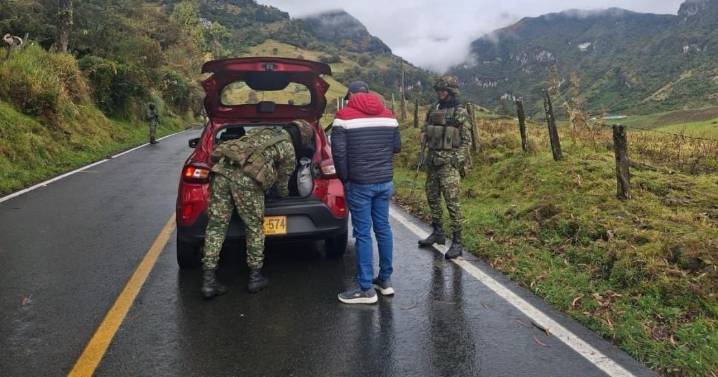 Brigada 13 del Ejército suspende permisos para porte de armas en Bogotá y Cundinamarca hasta este lunes