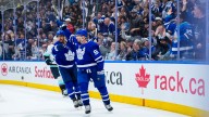 Tavares accomplishes rare feat with 500th point for Maple Leafs