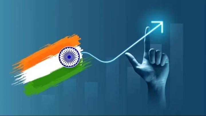 Finance Ministry warns of global trade headwinds, but sees India holding steady