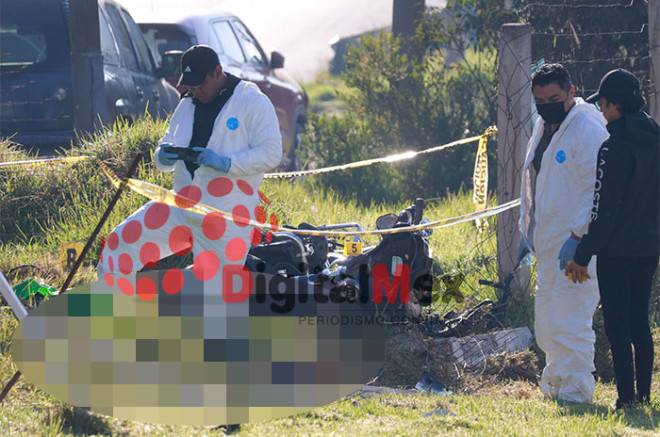 Mueren dos motociclistas al derrapar en la Toluca