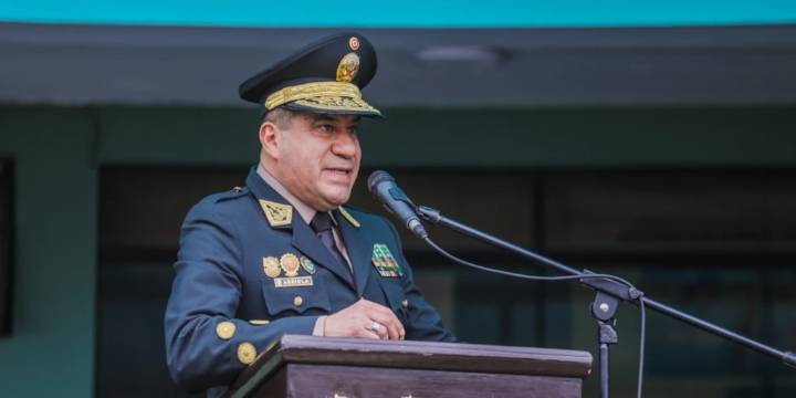 Óscar Arriola, jefe de PNP, encaró a coronel en retiro que lo implicó en encubrimiento a ‘El Monstruo’: “Le faltaba testosterona”