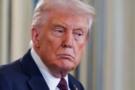 Demandan a Trump por prohibir ayuda a indocumentados