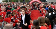Blackhawks highlight history before home opener for centennial season