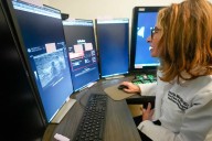 Push to regulate AI in health care gains steam in states