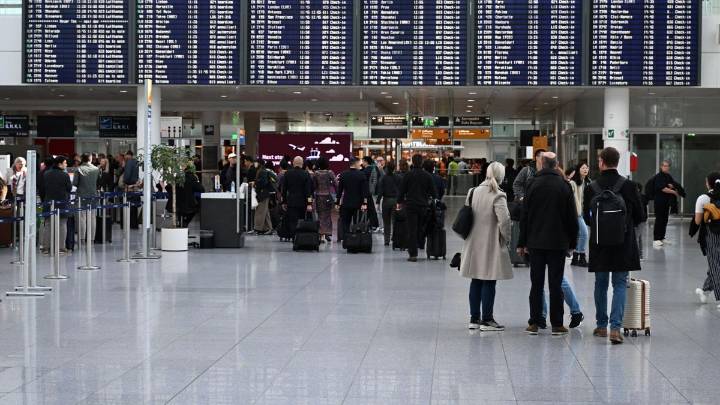 El aeropuerto de Múnich cierra por segunda noche consecutiva por la presencia de drones