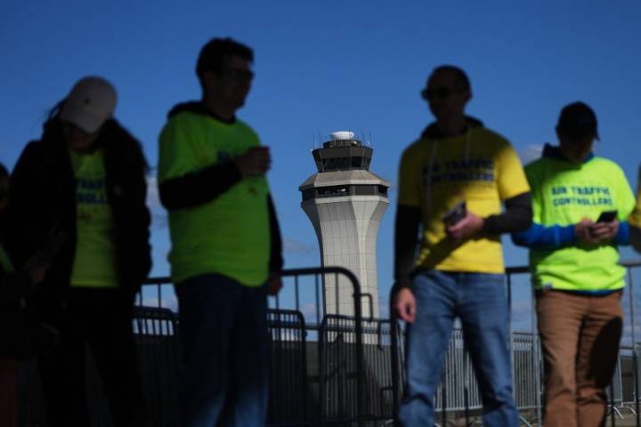 Isolated flight delays may spread as air traffic controllers go without pay during shutdown