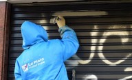 Avanzan en La Plata con la recuperación de mobiliario y frentes vandalizados